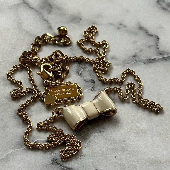 Vintage Kate Spade Moon River Bow Gold Necklace charming quirky whimsical charm - Picture 5 of 13